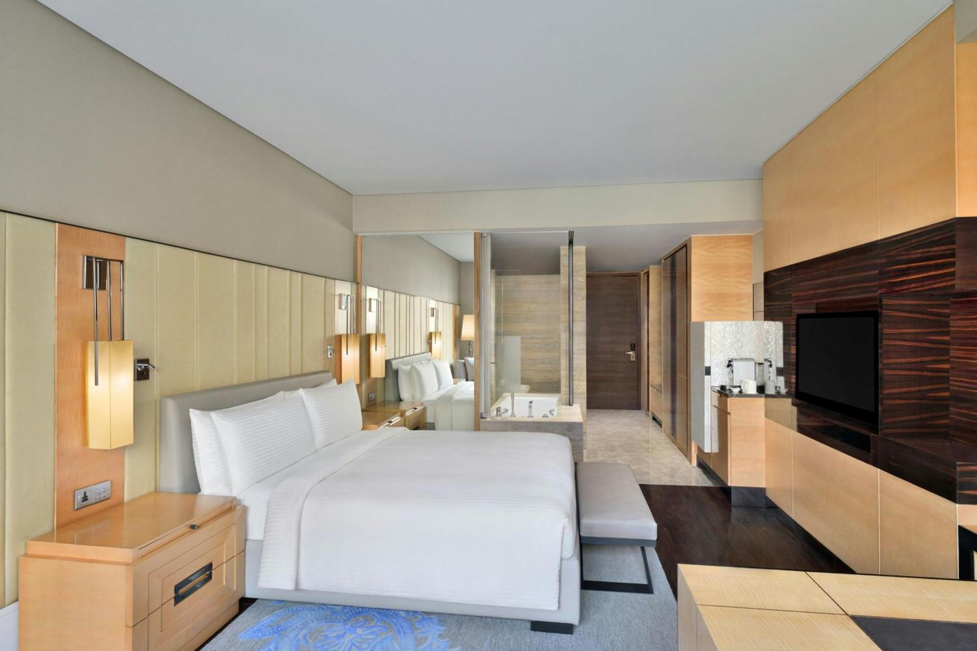 JW Marriott Hotel New Delhi Aerocity Kültér fotó Deluxe room